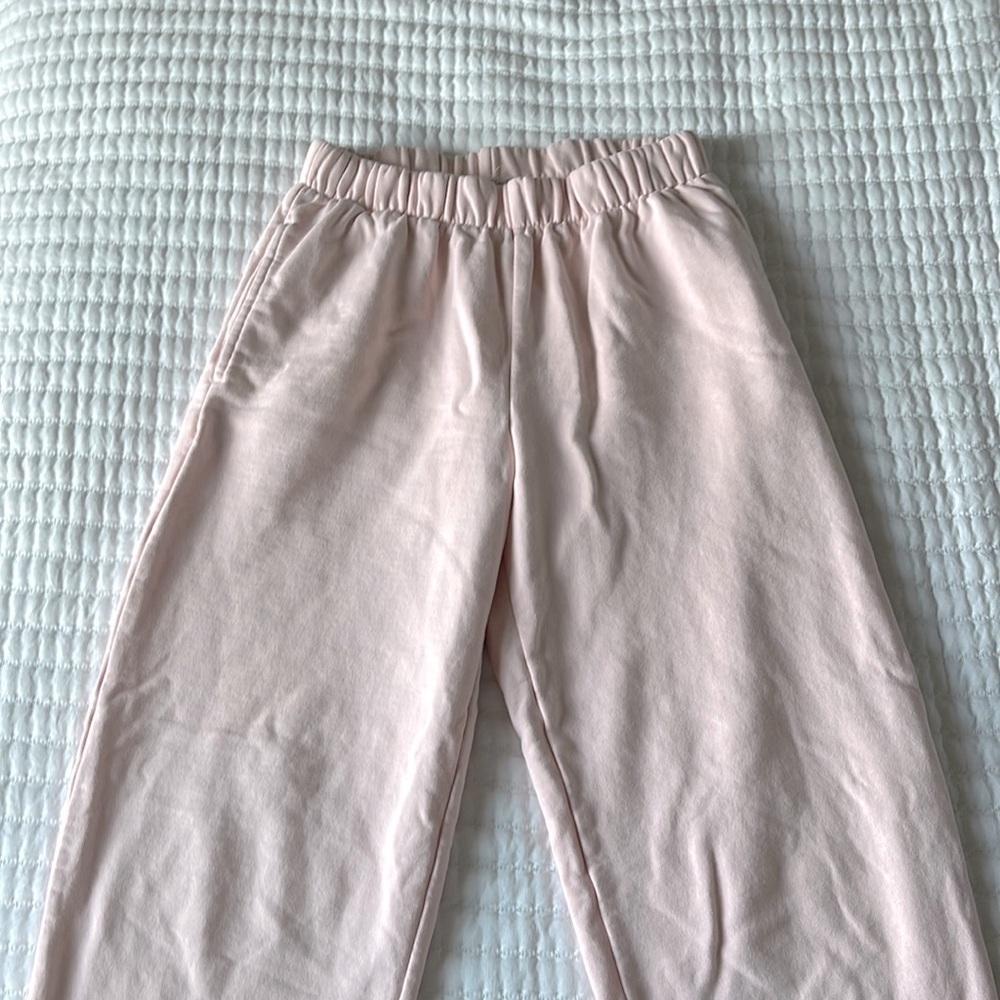 Brandy Melville Light Pink Sweatpants